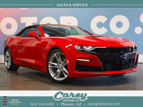 Used 2019 Chevrolet Camaro SS RWD image 1