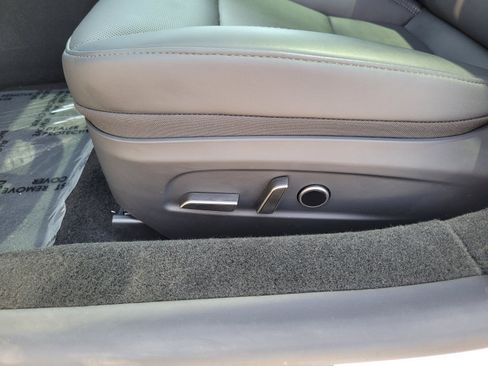 Used 2025 Tesla Model 3 Long Range RWD image 12
