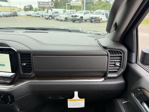New 2026 Chevrolet Silverado 3500 LT w/ All Star Edition AWD/4WD image 24