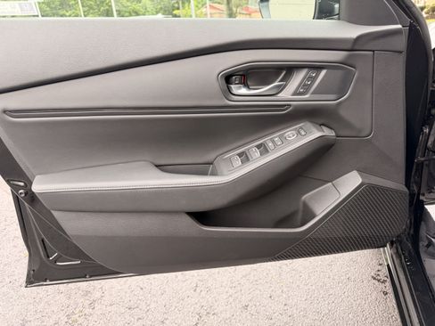 Certified 2025 Honda Accord Sport image 10