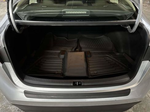 Used 2023 Toyota Corolla LE FWD image 13