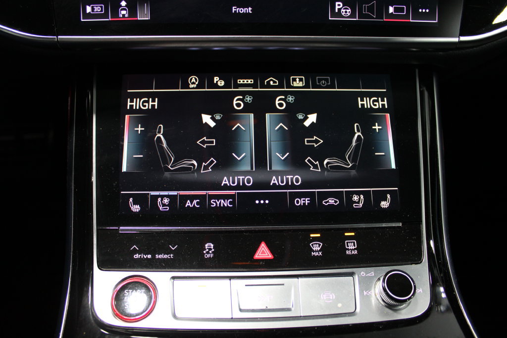 Used 2023 Audi S8 AWD/4WD image 18