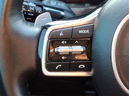Used 2022 Kia Sorento SX Prestige w/ Rust Color Package image 24