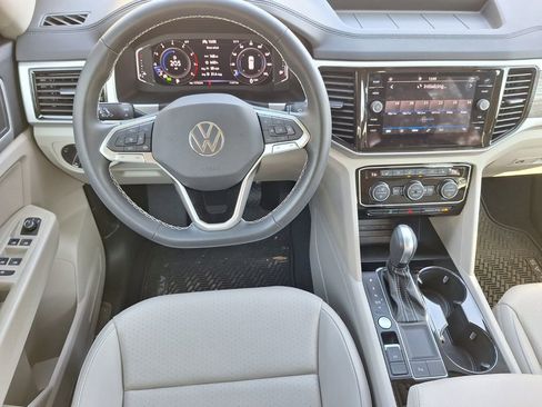 Used 2022 Volkswagen Atlas SE image 20