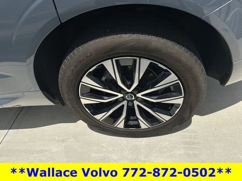 Used 2024 Volvo XC60 B5 Plus w/ Protection Package Premier AWD/4WD image 6