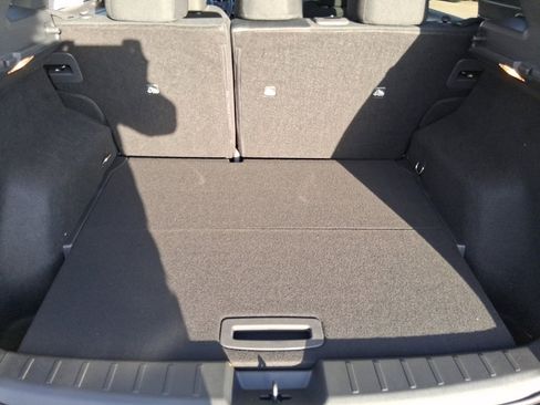 New 2026 Nissan Kicks SV w/ SV Premium Package image 6