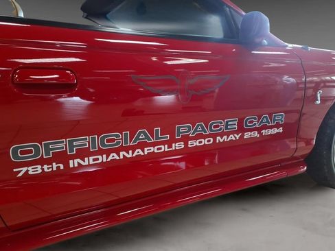 Used 1994 Ford Mustang GT RWD image 8