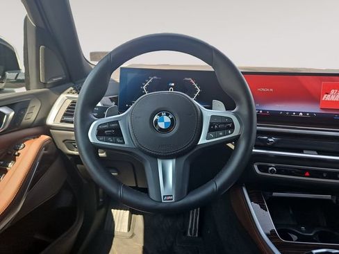 Used 2026 BMW X5 xDrive40i w/ M Sport Package AWD/4WD image 12