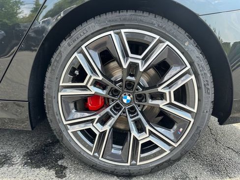 New 2027 BMW 540i xDrive w/ Executive Package AWD/4WD image 18