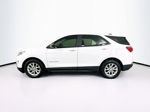 Used 2020 Chevrolet Equinox LS FWD image 4