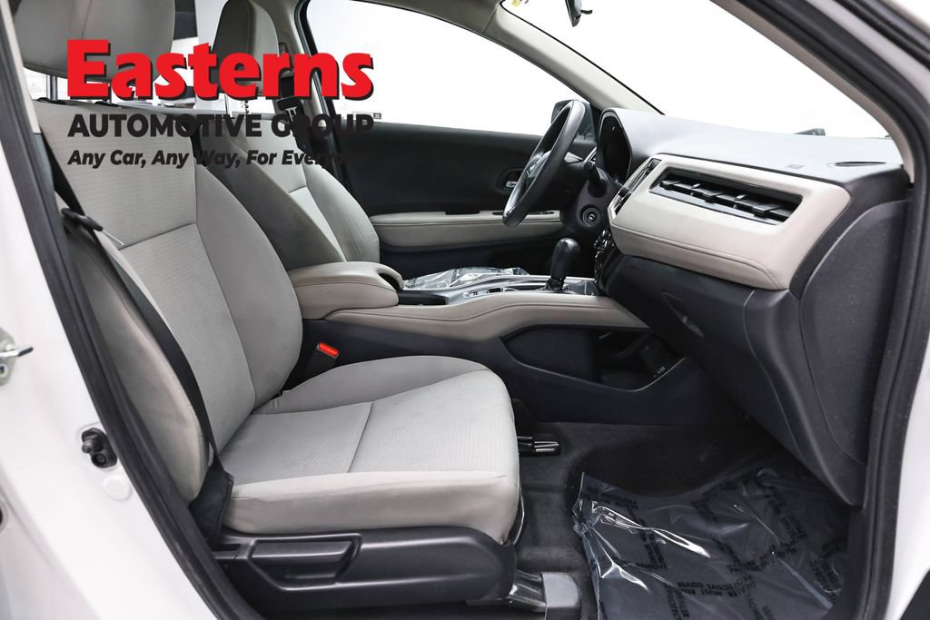 Used 2021 Honda HR-V LX image 23