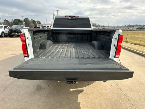 Used 2025 Chevrolet Silverado 2500 LTZ w/ LTZ Premium Package image 23