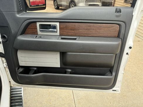 Used 2014 Ford F150 Lariat w/ Lariat Chrome Package AWD/4WD image 16