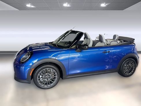 New 2026 MINI Cooper S image 2