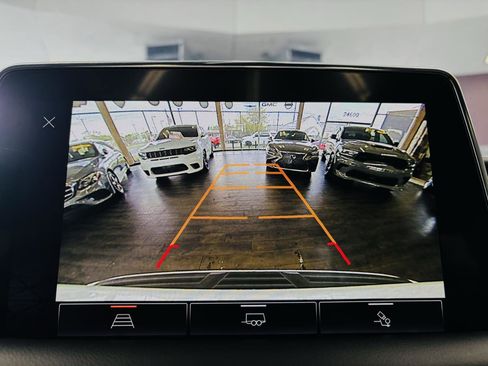 Used 2022 GMC Yukon XL AT4 w/ Max Trailering Package AWD/4WD image 50
