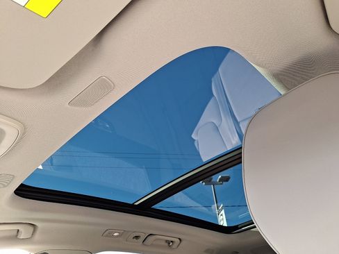 New 2026 Volvo XC60 T8 Ultra w/ Protection Package Premier image 9