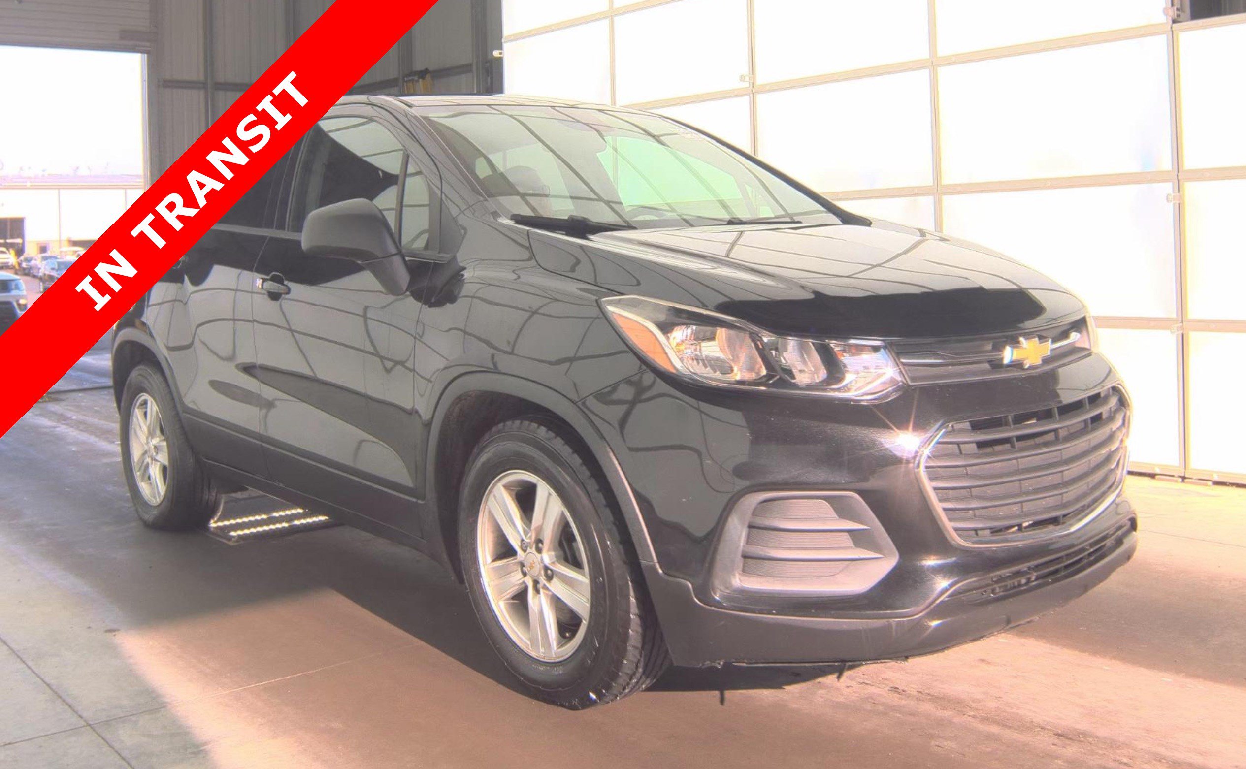Used 2020 Chevrolet Trax LS w/ Tint and Cruise Package FWD image 5
