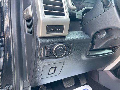 Used 2015 Ford F150 Lariat AWD/4WD image 20