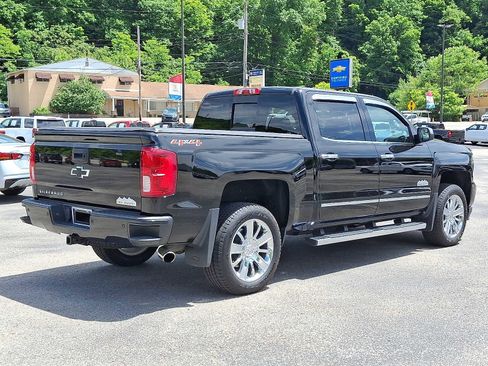 Used 2017 Chevrolet Silverado 1500 High Country AWD/4WD image 6