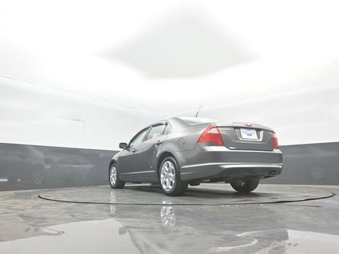 Used 2010 Ford Fusion SE FWD image 36
