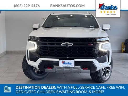 Certified 2023 Chevrolet Tahoe Z71 w/ Luxury Package AWD/4WD image 3