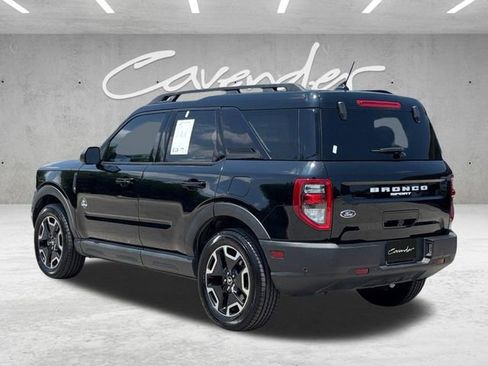 Used 2023 Ford Bronco Sport Outer Banks AWD/4WD image 17