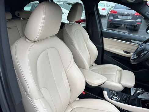Used 2018 BMW X1 xDrive28i AWD/4WD image 17