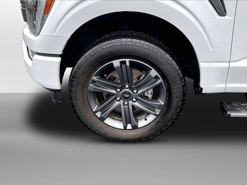Used 2023 Ford F150 Lariat w/ Equipment Group 502A High AWD/4WD image 2