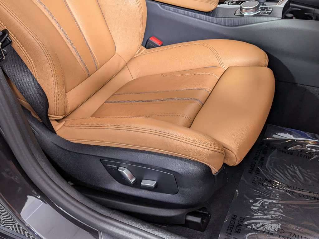Certified 2023 BMW 530i xDrive w/ Premium Package AWD/4WD image 29