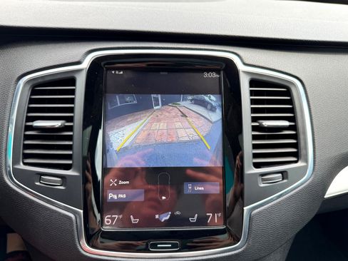 Used 2016 Volvo XC90 T5 Momentum image 10