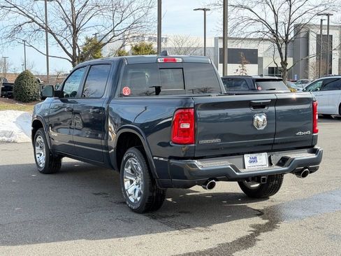 New 2026 RAM 1500 4x4 Crew Cab image 10