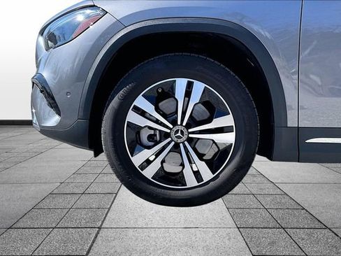 Certified 2026 Mercedes-Benz GLA 250 4MATIC image 4