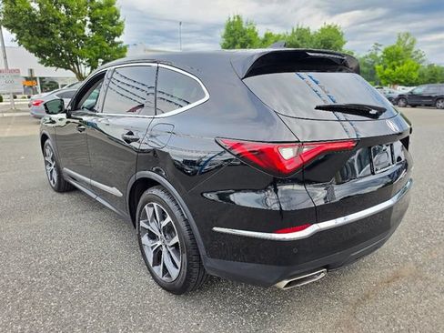 Used 2023 Acura MDX SH-AWD w/ Technology Package image 3