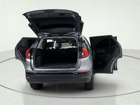 Used 2021 GMC Terrain SLT w/ Elevation Edition FWD image 13
