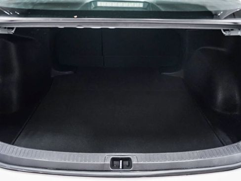 Certified 2022 Toyota Corolla LE FWD image 29