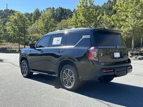 New 2026 Nissan Armada SL w/ Captain's Chari Seat Package image 6