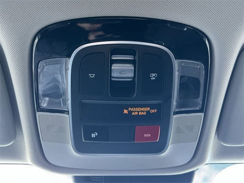 Certified 2025 Hyundai Tucson Limited image 25