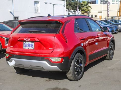 New 2026 Kia Niro LX FWD image 17