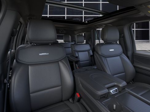 New 2026 Ford Expedition Platinum w/ Stealth Performance Package AWD/4WD image 10