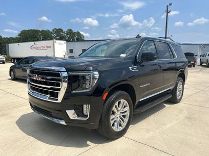 Used 2024 GMC Yukon SLT w/ SLT Luxury Package