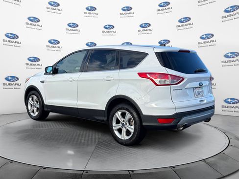 Used 2016 Ford Escape SE AWD/4WD image 4