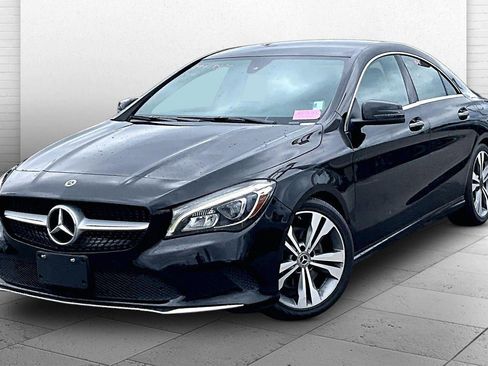 Used 2018 Mercedes-Benz CLA 250 4MATIC image 7