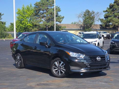 Certified 2024 Nissan Versa SV FWD image 1