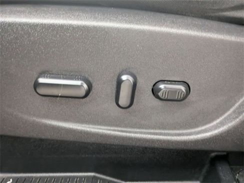 Used 2016 Ford Escape Titanium image 13