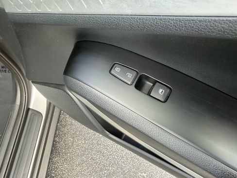 Certified 2024 Kia Soul LX w/ Option Group 015 FWD image 33