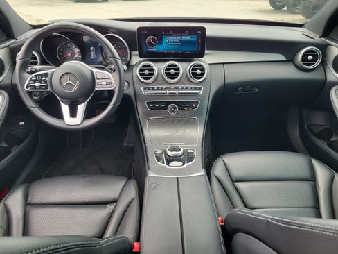 Used 2019 Mercedes-Benz C 300 Sedan image 14