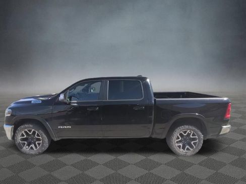 Used 2025 RAM 1500 Laramie AWD/4WD image 7