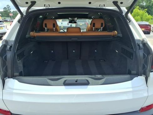 Used 2025 BMW X5 sDrive40i w/ Premium Package RWD image 13