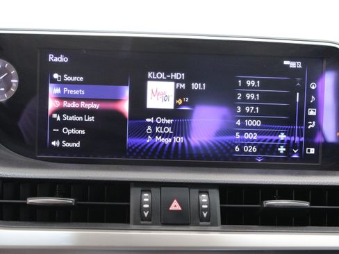 Used 2020 Lexus ES 350 w/ Premium Package FWD image 19