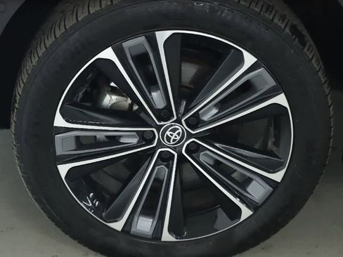 Used 2024 Toyota bZ4X Limited image 38